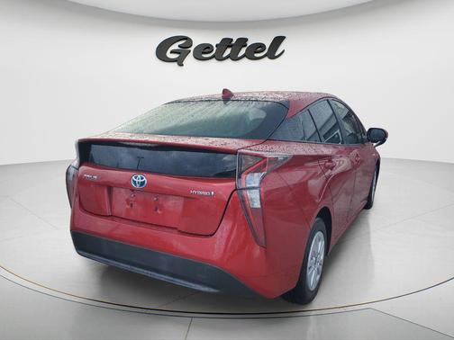 Hypersonic Red 2018 Toyota Prius One