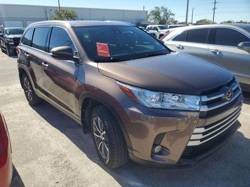 2019 Toyota Highlander XLE
