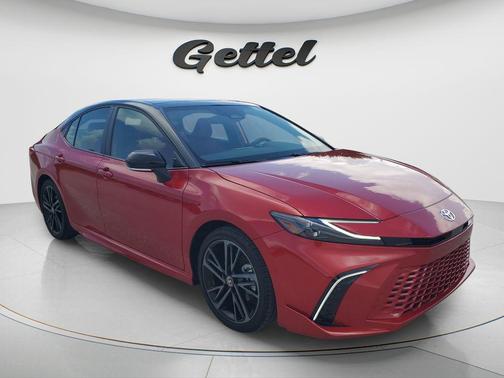 Supersonic Red w/Midnight Black Metallic Roof 2026 Toyota Camry XSE