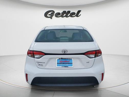 Ice Cap 2024 Toyota Corolla LE