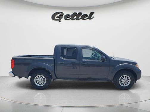 Brilliant Silver 2015 Nissan Frontier SV