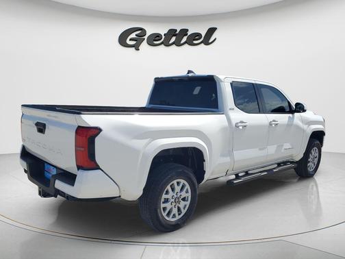 Ice Cap 2025 Toyota Tacoma SR5