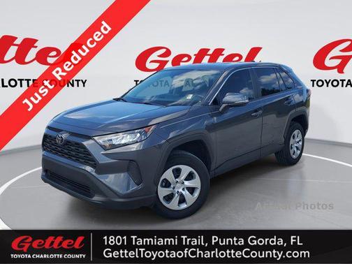 2022 Toyota RAV4 LE