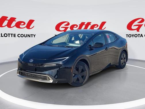 2026 Toyota Prius Plug-In Hybrid SE