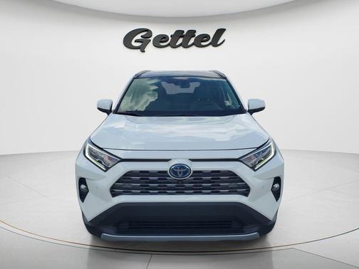 Blizzard Pearl 2020 Toyota RAV4 Hybrid SE
