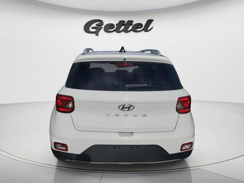 Ceramic White 2020 Hyundai VENUE SEL