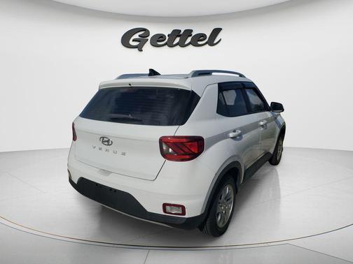 Ceramic White 2020 Hyundai VENUE SEL