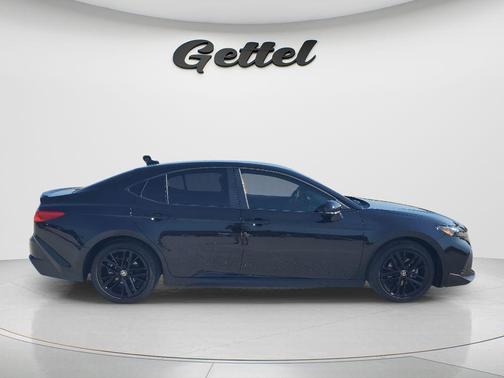 Midnight Black Metallic 2026 Toyota Camry SE