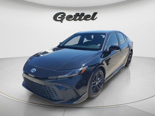 Midnight Black Metallic 2026 Toyota Camry SE