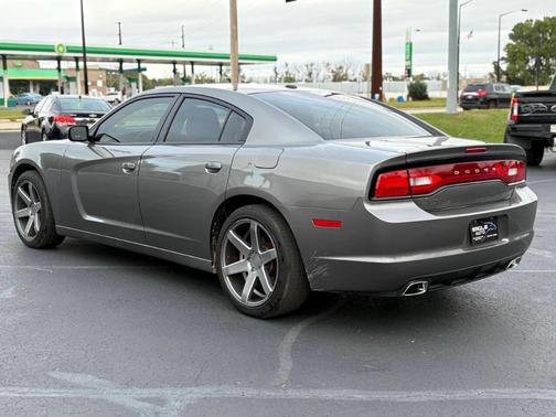 2012 Dodge Charger SXT