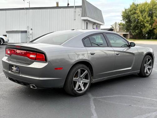 2012 Dodge Charger SXT