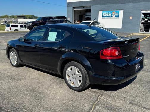2012 Dodge Avenger SE