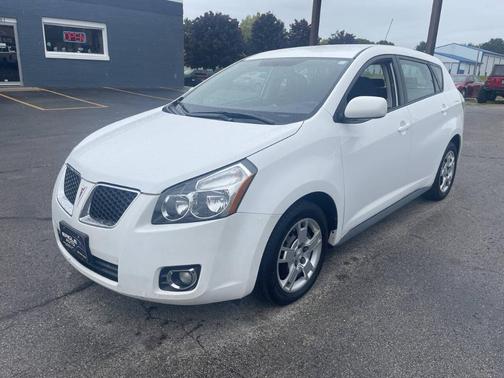 2009 Pontiac Vibe Base