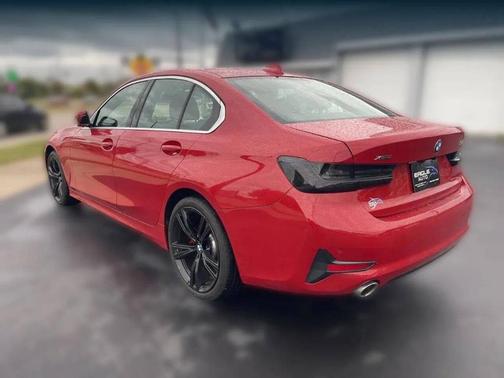 2021 BMW 330 i xDrive