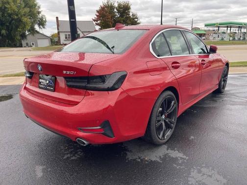 2021 BMW 330 i xDrive