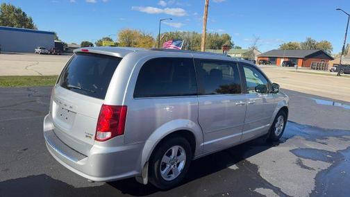 2011 Dodge Grand Caravan Crew