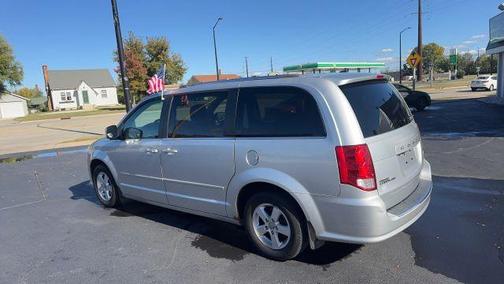 2011 Dodge Grand Caravan Crew