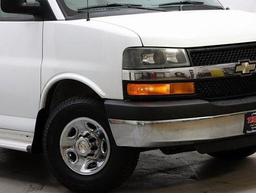 2014 Chevrolet Express 3500 LT