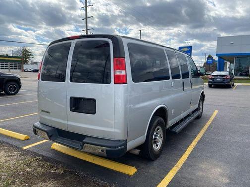 Silver Ice Metallic 2020 Chevrolet Express 2500 RWD 2500 Regular Wheelbase LT