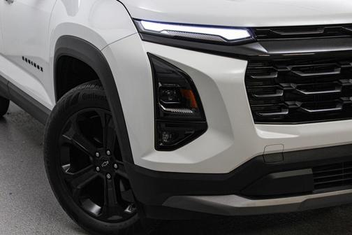 Summit White 2025 Chevrolet Equinox 1LT