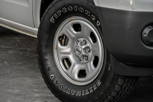 Glacier White 2021 Nissan Frontier S