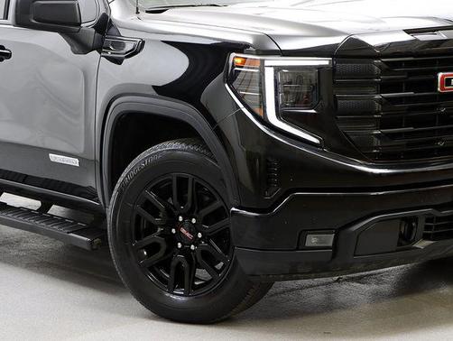 Onyx Black 2024 GMC Sierra 1500 Elevation