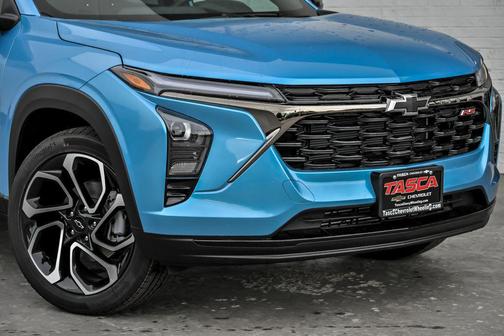 Marina Blue Metallic 2026 Chevrolet Trax FWD 2RS
