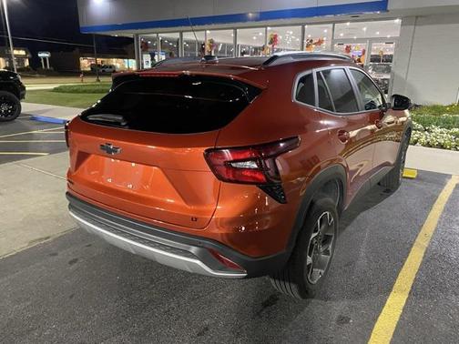 2024 Chevrolet Trax LT