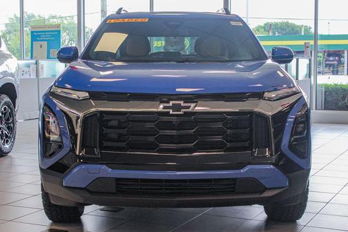 Reef Blue Metallic 2026 Chevrolet Equinox FWD ACTIV