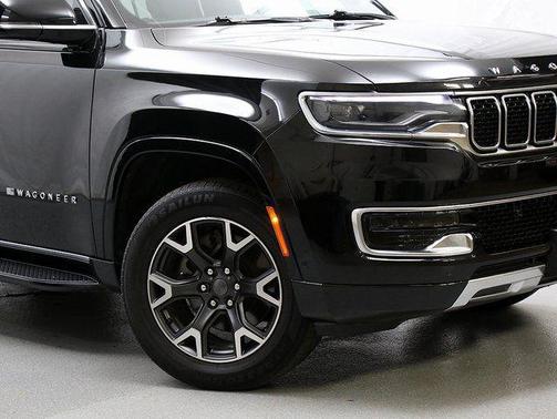 2023 Jeep Wagoneer L Series III 4x4
