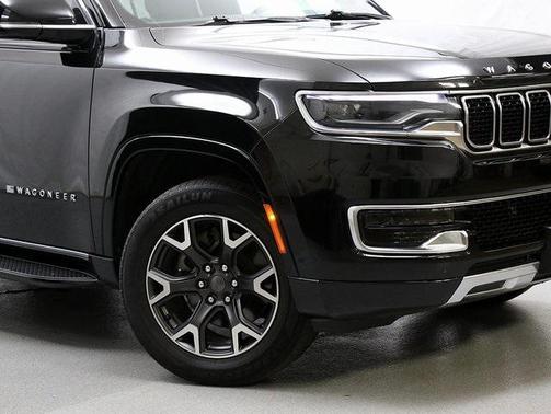 2023 Jeep Wagoneer L Series III 4x4