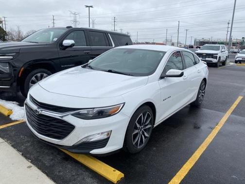 2023 Chevrolet Malibu FWD RS