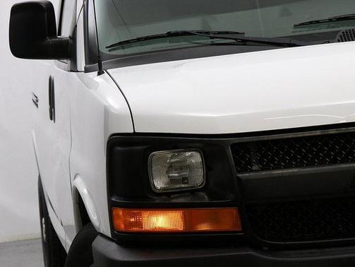 2017 Chevrolet Express 2500 Work Van