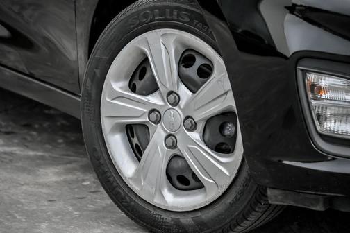 Mosaic Black Metallic 2022 Chevrolet Spark LS