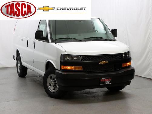 Summit White 2026 Chevrolet Express 2500 Work Van