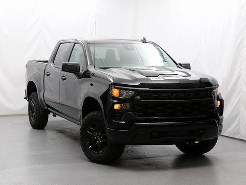 2025 Chevrolet Silverado 1500 Custom Trail Boss