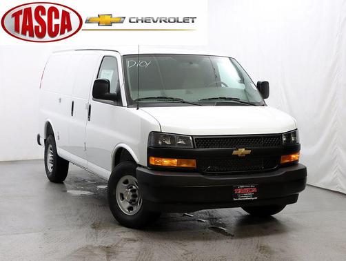 Summit White 2026 Chevrolet Express 2500 Work Van