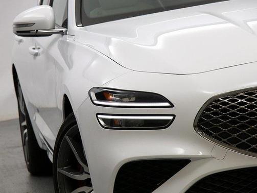 2025 Genesis G70 2.5T AWD