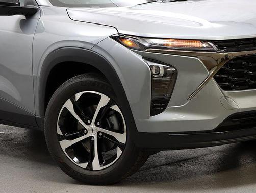2026 Chevrolet Trax FWD 1RS