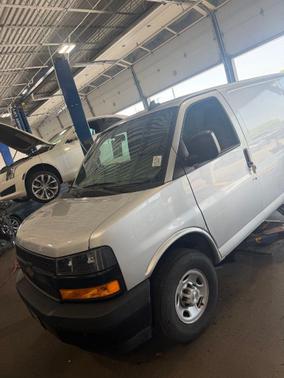 Silver Ice Metallic 2021 Chevrolet Express 2500 Work Van
