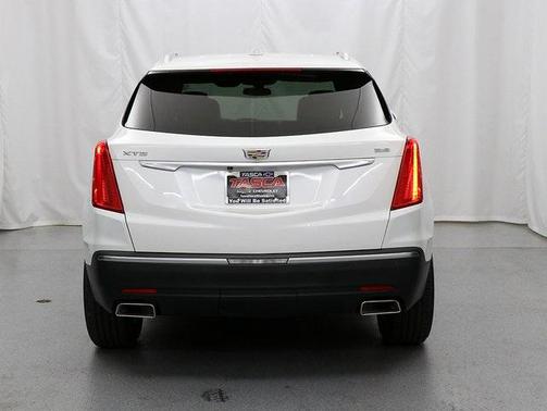 2017 Cadillac XT5 Base