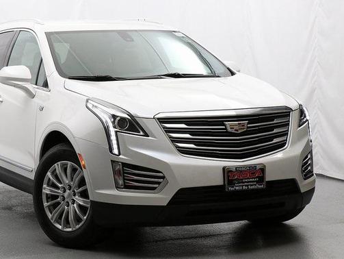 2017 Cadillac XT5 Base