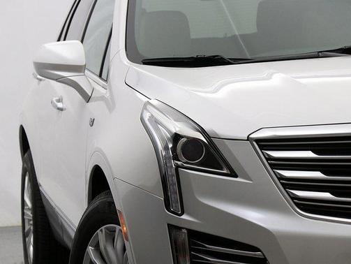 2017 Cadillac XT5 Base