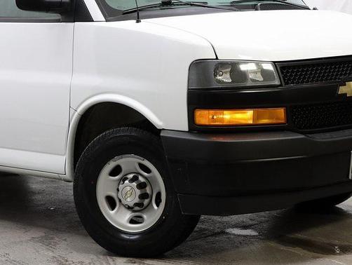 2020 Chevrolet Express 3500 RWD 3500 Extended Wheelbase LS