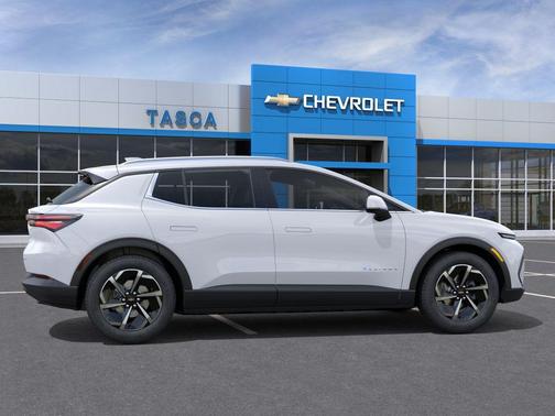 Summit White 2026 Chevrolet Equinox EV LT
