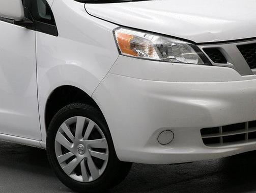 2021 Nissan NV200 SV