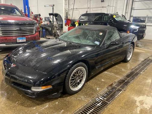 2001 Chevrolet Corvette Base