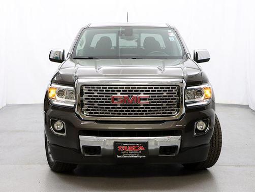 Smokey Quartz Metallic 2019 GMC Canyon Denali