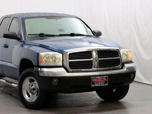 2005 Dodge Dakota ST Quad Cab