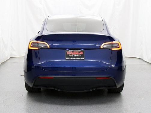 2024 Tesla Model Y Long Range Dual Motor All-Wheel Drive